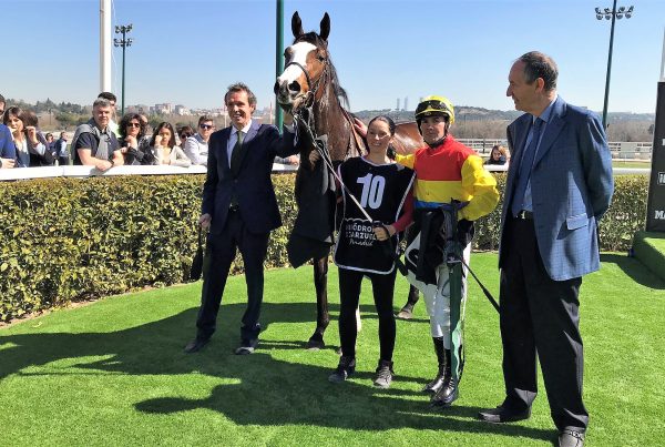 Simoneta, tras su debut victorioso